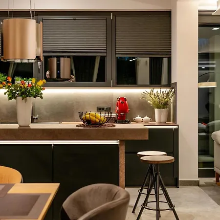 New Dorjan Apartment Pula